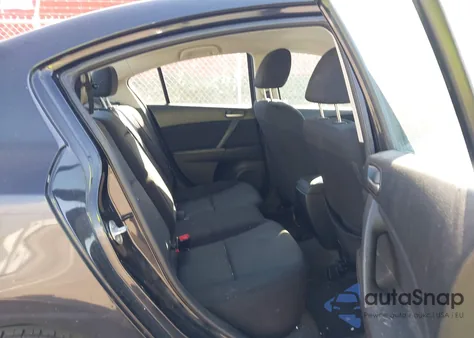 2011 Mazda Mazda3 I Touring из США, поврежденный, VIN JM1BL1VF3B1370309